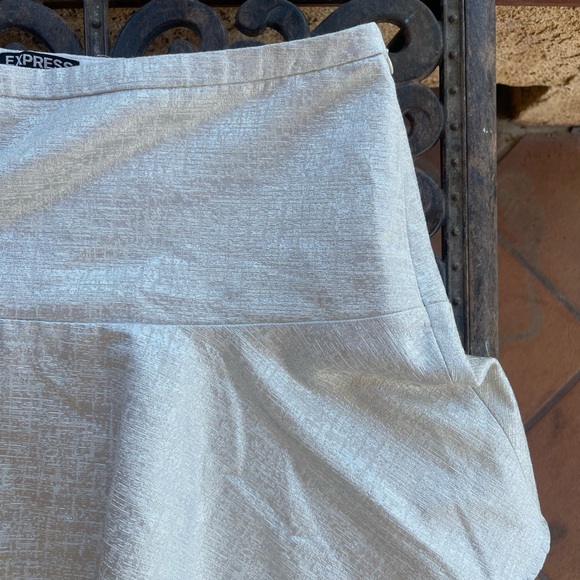 Express Peplum Ruffle Mini Skirt (Size 12) - Picture 3 of 10